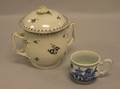 Chinese Export Porcelain Covered TwoHandled Sugar and Canton Blue and White Syllabub