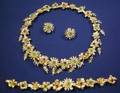 18kt Gold and Gemset Suite