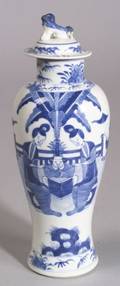 Blue and White Chinese Export Covered Porcelain Jar