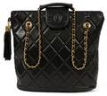 CHANEL QUILTED BLACK LEATHER SHOULDER BAG