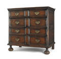 George I oak chest of drawers ca 1700