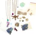 Approx 109 unmounted gemstones jewelry etc incl gold