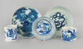 Five pieces of Contemporary Chinese blue and white porcelain