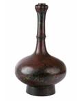 A CHINESE GARLICMOUTHED BRONZE VASE