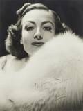 JOAN CRAWFORD PHOTOGRAPH SIGNED TO HAROLD LLOYD