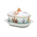 Armorial porcelain tureen and underplate