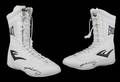 SUGAR RAY LEONARD SIGNED BOXING BOOTS