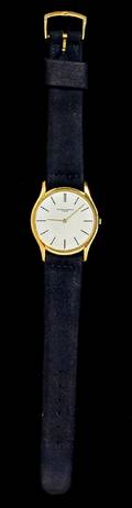 An 18 Karat Yellow Gold Ref 4962 Wristwatch Vacheron Constantin Circa 1960s