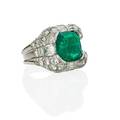 Retro colombian emerald  diamond platinum ring