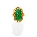 Fine jadeite a jade  14k gold ring