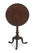 Delaware Valley Queen Anne walnut candlestand ca 1760