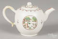 Chinese export porcelain teapot