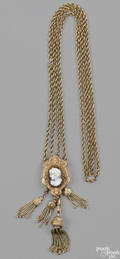 Victorian yellow gold slide chain