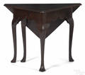 Frank Auspitz York Pennsylvania Queen Anne style walnut handkerchief table