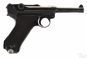 P08 German Luger semiautomatic pistol