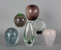 Six pieces of miscellaneous art glass