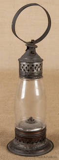 Tin carry lantern
