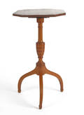New England Federal mahogany tilt top candlestand
