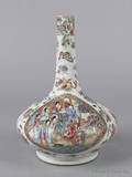 Chinese export porcelain famille rose water bottle 19th c