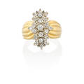 Diamond  yellow gold cluster ring