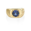 Gentlemans sapphire  yellow gold ring