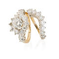 Diamond  yellow gold wedding set