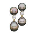 Tahitian pearl  diamond yellow gold earrings