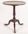 Queen Anne mahogany dish top candlestand ca 1770