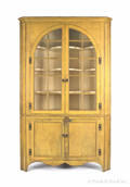 Pennsylvania painted pine onepiece corner cupboard ca 1810