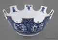 Chinese Kangxi blue and white porcelain monteith