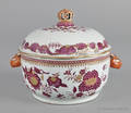 Chinese export porcelain soup tureen and cover 18th c