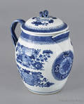 Chinese export porcelain blue and white Fitzhugh cider jug and cover ca 1810