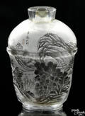 Chinese reverse painted on glass snuff bottle