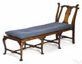 New England Queen Anne maple daybed ca 1760
