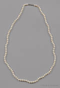 Single strand necklace of 112 Akoya pearls