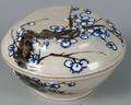 Japanese Kyotoware covered tea bowl