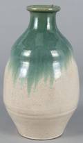 Japanese Shigarakiware watersake storage jar with ivory craquelure and green drip glaze