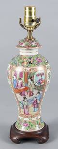 Chinese export rose Mandarin porcelain urn converted to a lamp