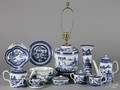 Twelve pieces of Mottahedeh canton porcelain
