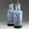 Chinese export blue and white porcelain vases mounted as lamps 19th c 35