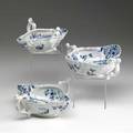 Worcester three dr wall doublehandled sauce boats ca 1755 largest 8 14 x 9 12