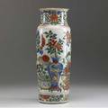 Chinese export cylindrical vase with floral decoration 19th c 15 x 4 34 dia
