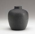 Ake holm ceramic vase covered in gunmetal volcanic glaze signed 6 x 5 12