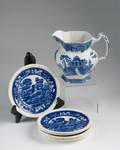 Seven7 Pieces of Blue Willow Pattern China