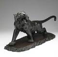 Japanese bronze tiger early 20th c tail repaired signed on base 35