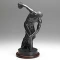 Bronze discus thrower brown verdigris 19th20th c 16