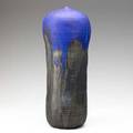 Toshiko takaezu glazed porcelain moonpot with rattle provenance collection of hope and jay yampol signed tt 24 x 9 12