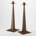 Gustav stickley rare pair of hammered copper tall candlesticks als ik kan stamps 20 x 7 sq