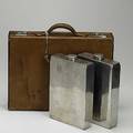 Abercrombie and fitch attache and flasks leather attach holds two large english silverplate flasks 64 fl oz each attach 12 12 x 15 x 2 34