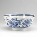 Chinese export punchbowl with blue and white floral decoration ca 1800 6 x 14 14 dia